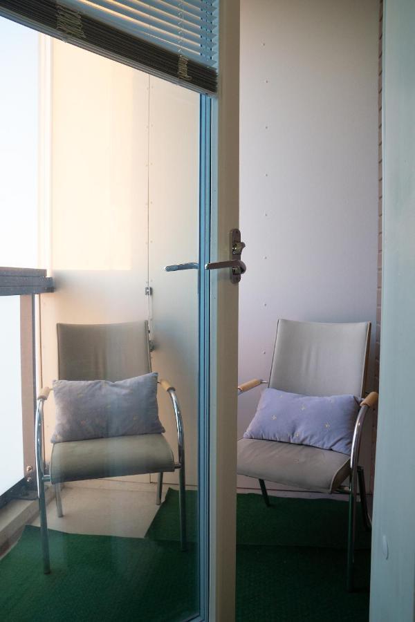 Lovely Northern Apartment, Parking 奥卢 外观 照片
